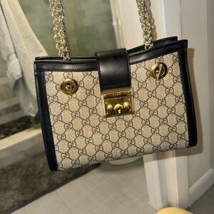 Gucci Black and Tan Shoulder Bag
